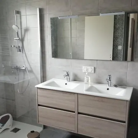 بيت للعطل Maison Les Pierres De Lecq De بورتبايل